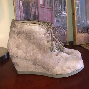 Madden girl lace-up wedge booties. Size 7.5